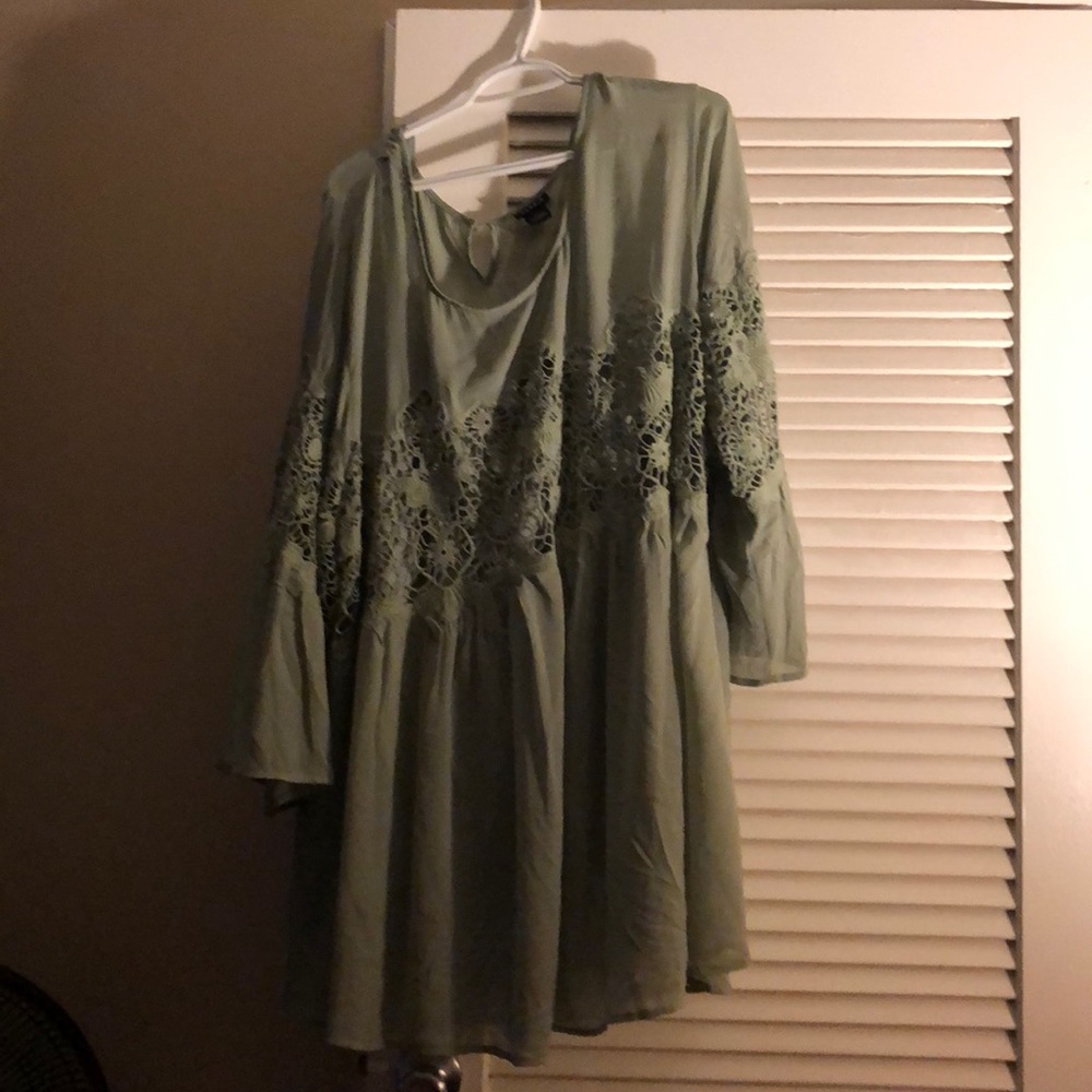 Torrid Size 5 Lace Top